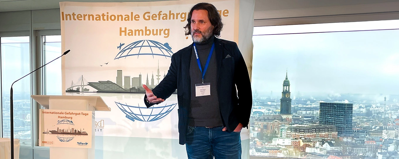 Christian Kürpick von RETRON bei den Gefahrgut-Tagen Hamburg 2024