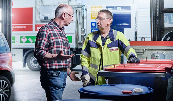 Collecting waste from garages