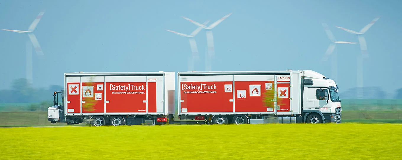 Our [Safety]Truck is a vehicle used for collecting hazardous waste that REMONDIS developed specifically for local authorities 