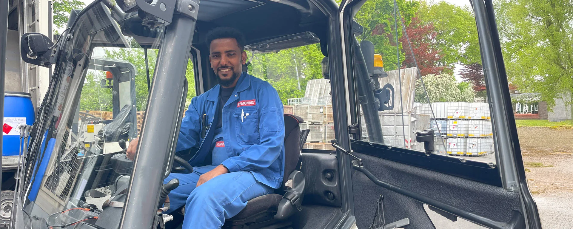 Salah Sied auf dem REMONDIS Industrie Service Betriebsgelände in Köln