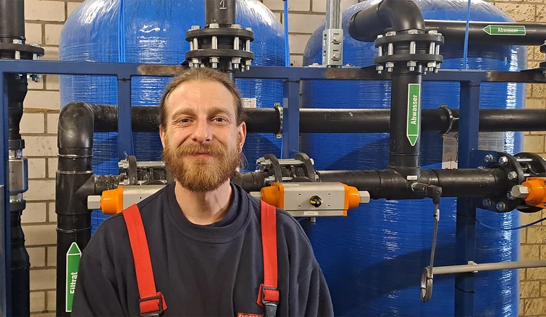 Portrait Dennis Trappmann, Chemie-Produktionsfachkraft