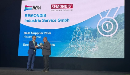 Hr. Novati bei der Verleihung des Supplier Awrds