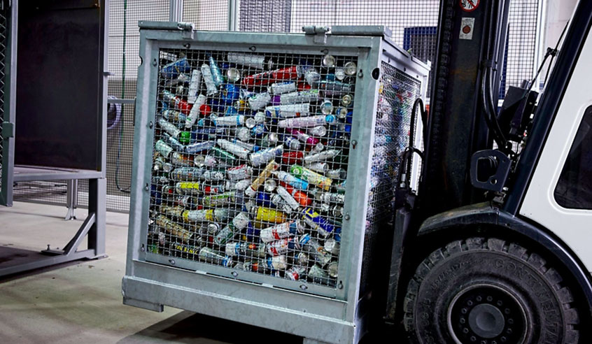 Aerosol can recycling at REMONDIS Industrie Service